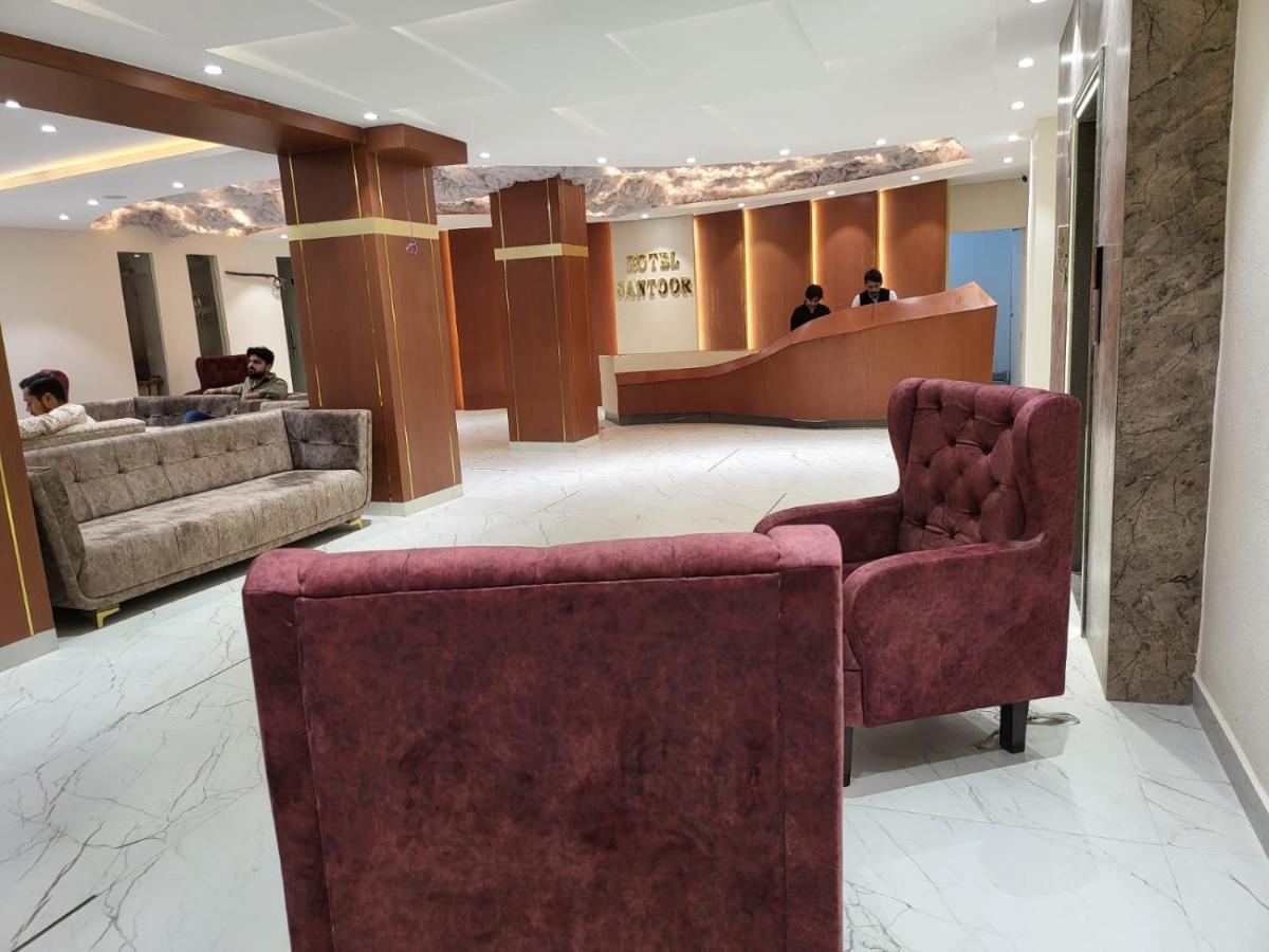 ורנאסי Hotel Santoor מראה חיצוני תמונה